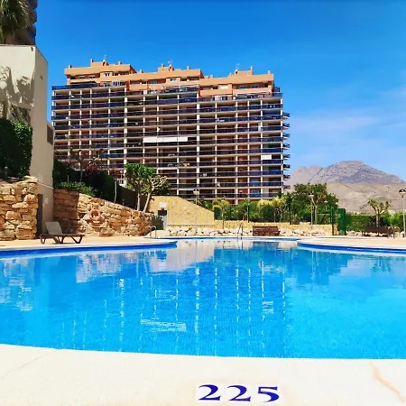 Refugio Raco Del Conill - Mountain, Beach & Spa Benidorm Zewnętrze zdjęcie